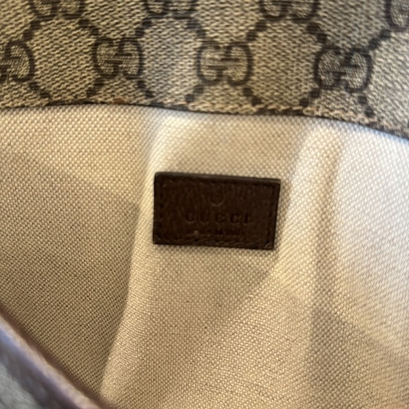 GUCCI NEO VINTAGE SMALL BELT BAG - Picture 8 of 8